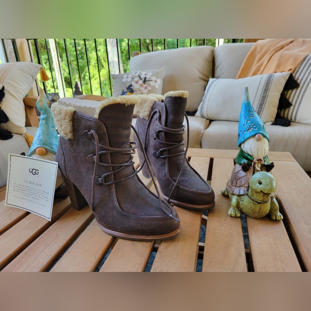 UGG Women's Brown Shearling Boots - Picture 2 of 12